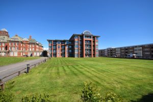 Queens Promenade, Blackpool, FY2 9GN