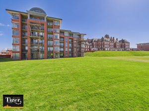 Queens Promenade, Bispham, Blackpool, FY2 9GJ