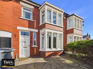 Birchway Avenue, Blackpool, FY3 8EZ