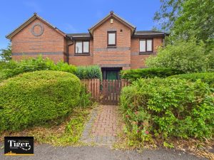 Field Maple Drive, Ribbleton, Preston, PR2 6EU