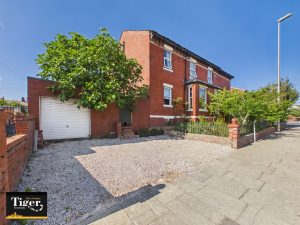 Forest Gate, Blackpool, FY3 9AW